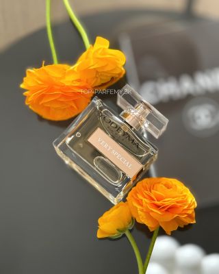 Orientálno-kvetinová🌸✨ inšpirovaná parfémom Carolina Herrera - Good girl #parfum #women #vone #parfem #zena